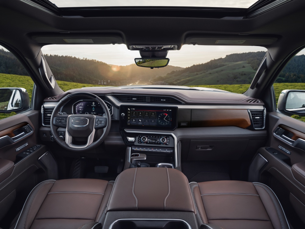 2026 GMC Sierra Denali 1500 Crew Cab Cockpit