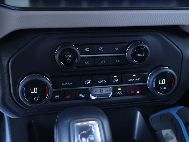 2021 Ford Bronco Base