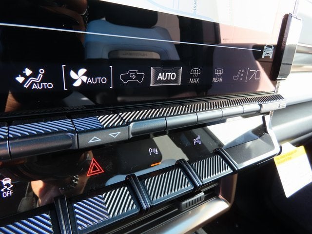 2025 GMC HUMMER EV SUV 3X