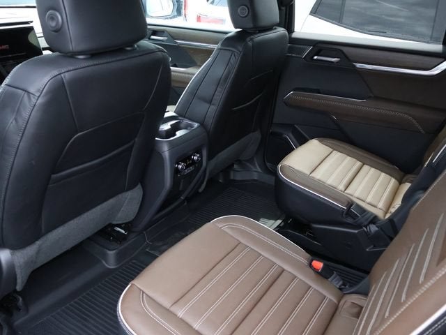 2027 GMC Acadia Denali Ultimate