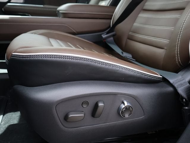 2027 GMC Acadia Denali Ultimate