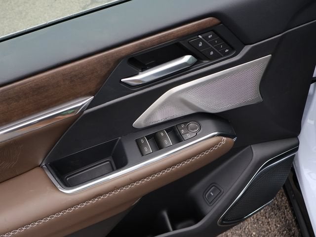 2027 GMC Acadia Denali Ultimate