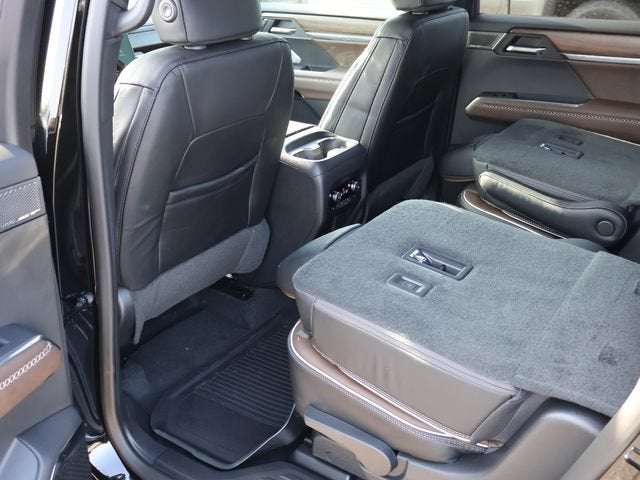 2027 GMC Acadia Denali Ultimate