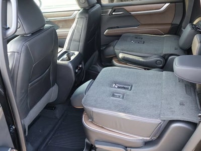 2027 GMC Acadia Denali Ultimate