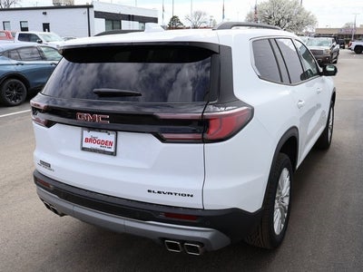 2025 GMC Acadia Elevation