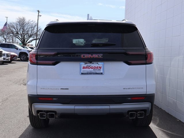2026 GMC Acadia Elevation