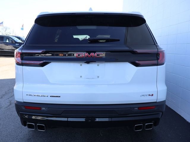 2024 GMC Acadia AT4