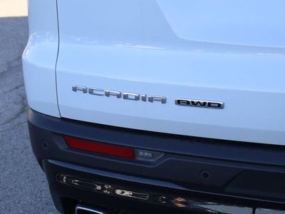 2024 GMC Acadia AT4