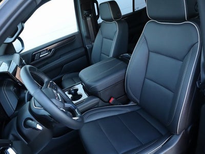 2025 GMC Yukon Elevation