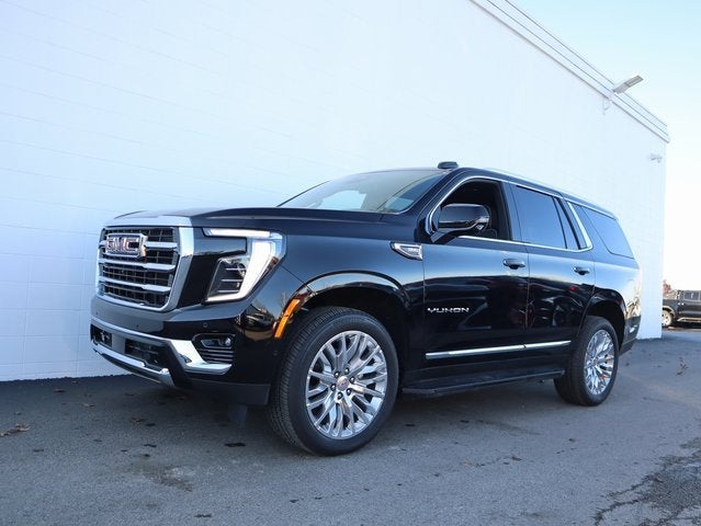 2025 GMC Yukon Elevation