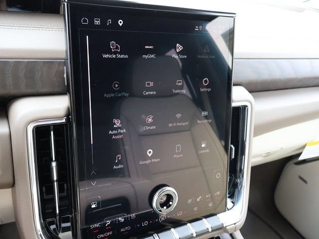 2026 GMC Yukon Denali - Photo 26
