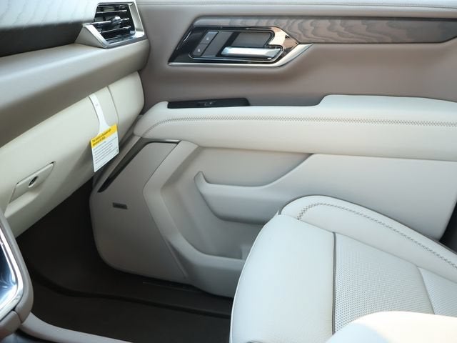 2026 GMC Yukon XL Denali - Photo 28