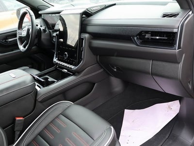 2025 GMC Yukon XL AT4 Ultimate