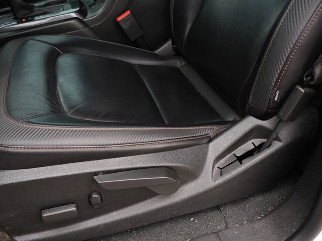 2021 GMC Canyon 4WD AT4 w/Leather