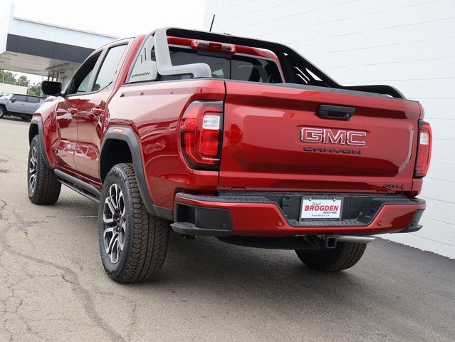 2025 GMC Canyon AT4