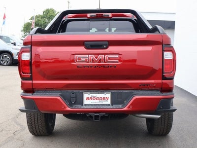 2025 GMC Canyon AT4