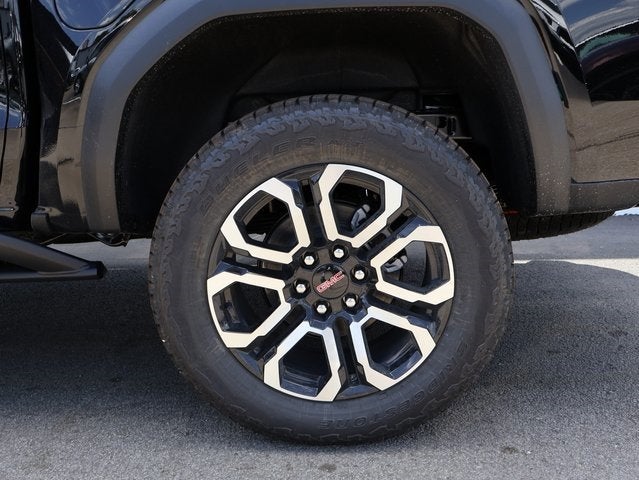 2025 GMC Canyon AT4