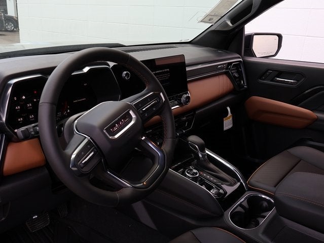 2025 GMC Canyon AT4