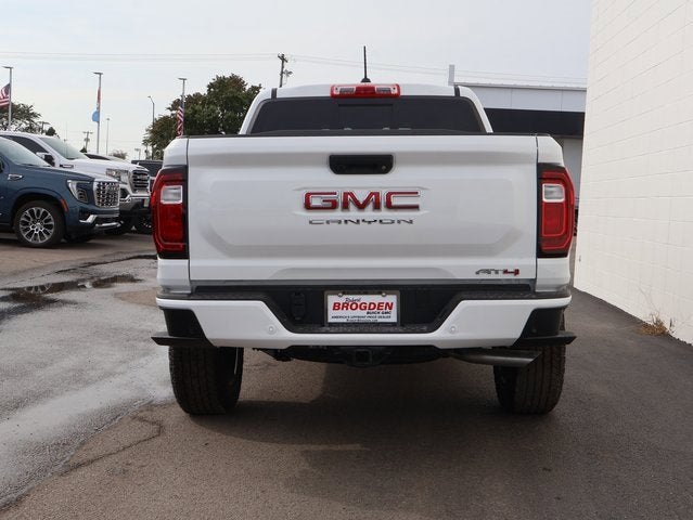 2026 GMC Canyon AT4