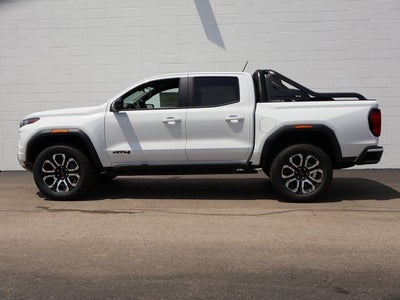2025 GMC Canyon AT4
