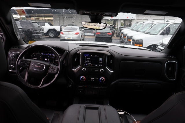 2022 GMC Sierra 1500 Limited AT4