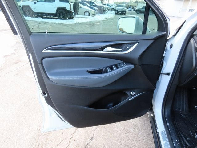 2020 Buick Enclave Essence