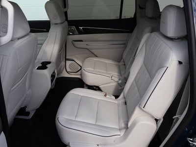 2027 Buick Enclave Avenir