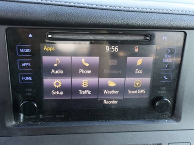 2017 Toyota Sienna XLE Auto Access Seat