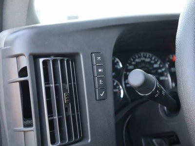 2025 GMC Savana Cutaway 3500 1WT