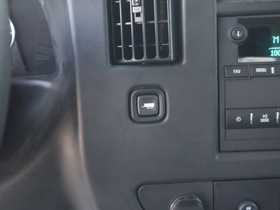 2025 GMC Savana Cutaway 3500 1WT