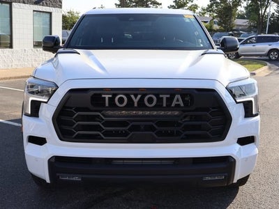 2024 Toyota Sequoia SR5