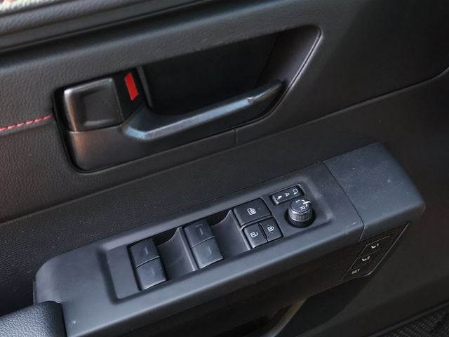 2024 Toyota Sequoia SR5
