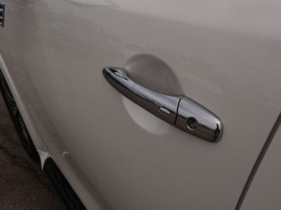 2023 INFINITI QX80 SENSORY