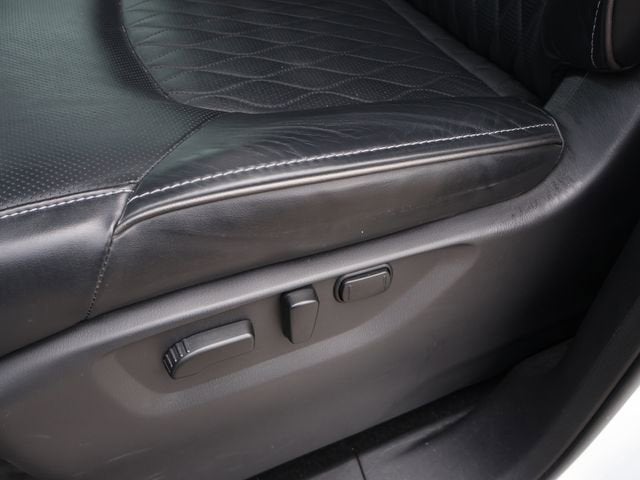 2023 INFINITI QX80 SENSORY