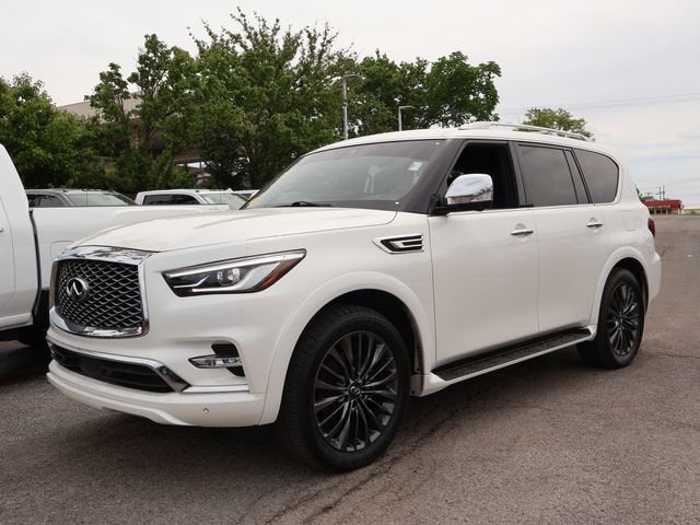 2023 INFINITI QX80 SENSORY