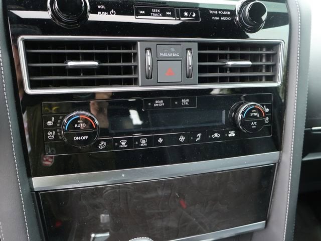 2023 INFINITI QX80 SENSORY