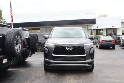2025 INFINITI QX80 LUXE