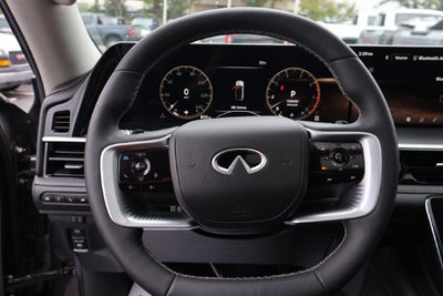 2025 INFINITI QX80 LUXE