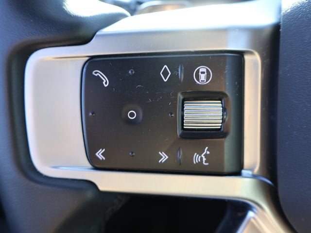 2025 Land Rover Discovery S