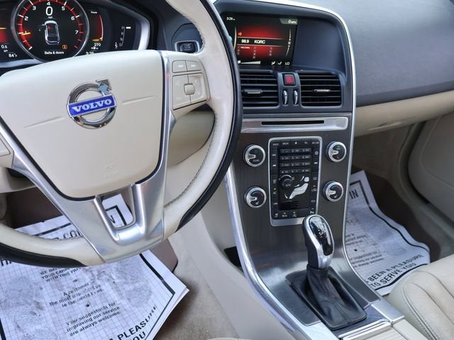 2015 Volvo XC60 T5 Drive-E Premier