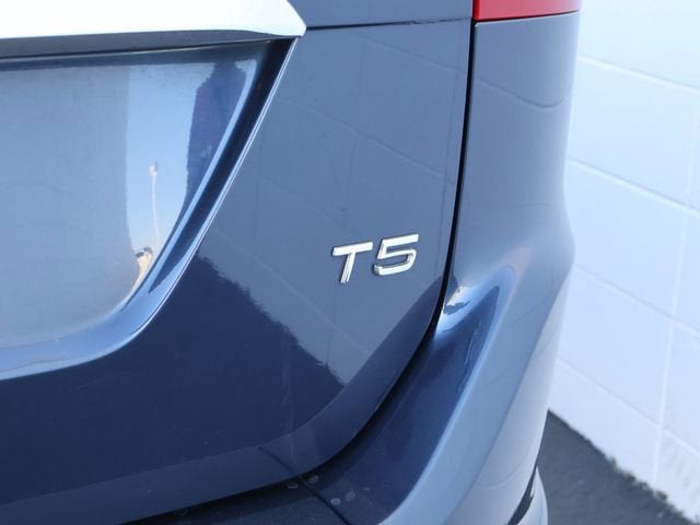 2015 Volvo XC60 T5 Drive-E Premier